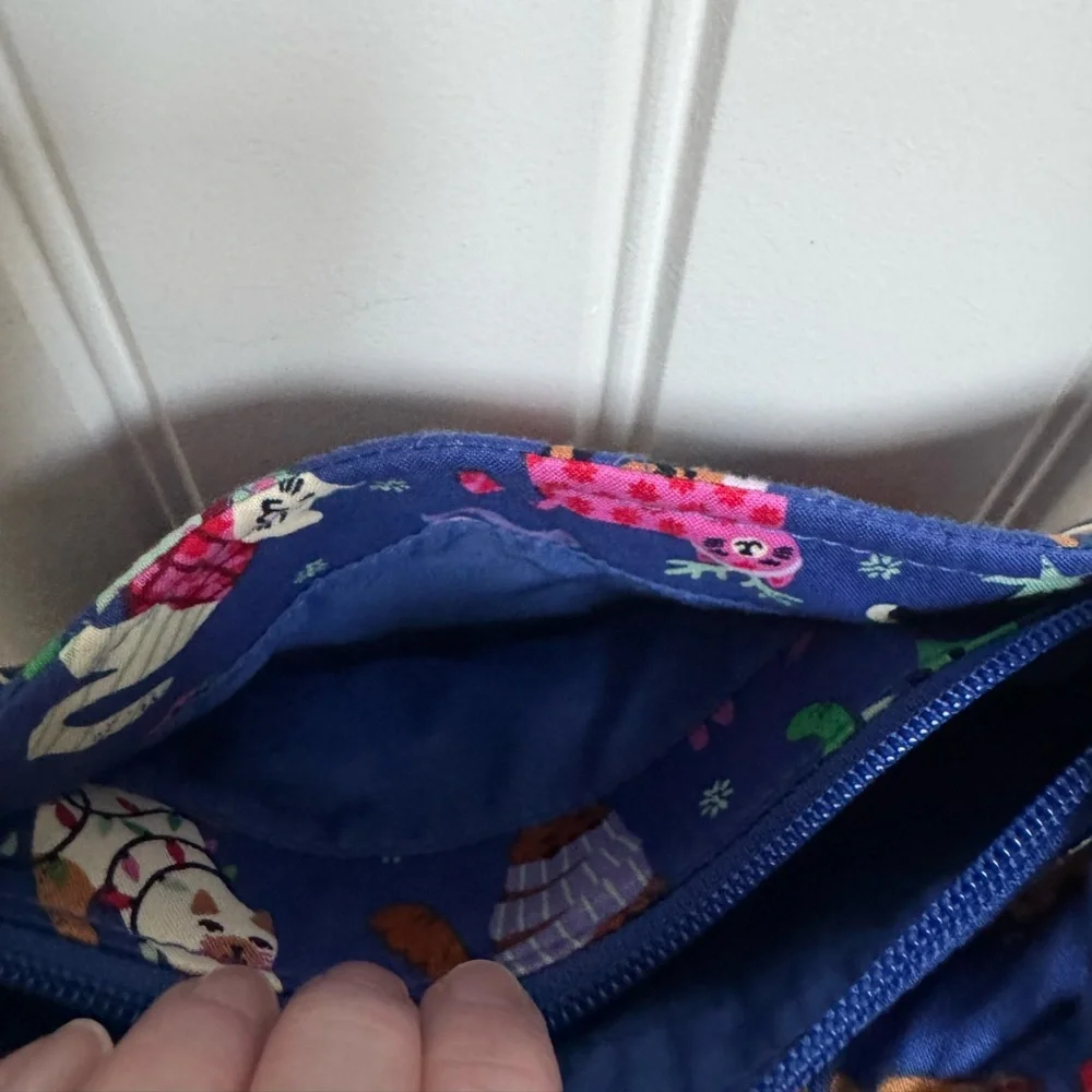NWT Vera Bradley Blue Catnip Christmas XL Crossbody Bag. 11” by 11” by 3” - Picture 7 of 11